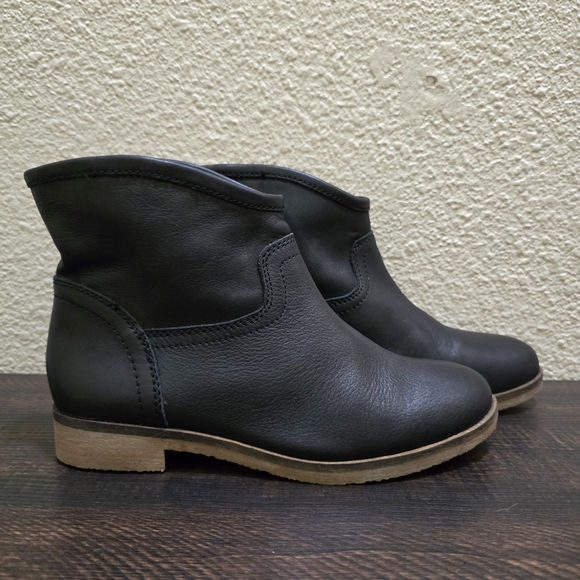 NEW Lucky‎ Brand Women's Black Booties Ankle Booots Size 6.5 - Picture 1 of 5